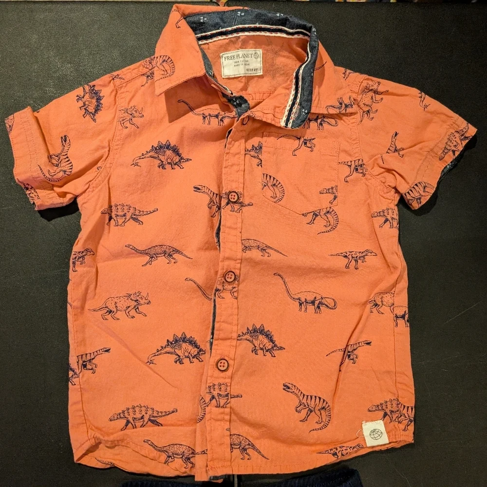 Free Planet Coral Short-Sleeve Dino Print Button-Down Shirt & Navy Short Set 4T